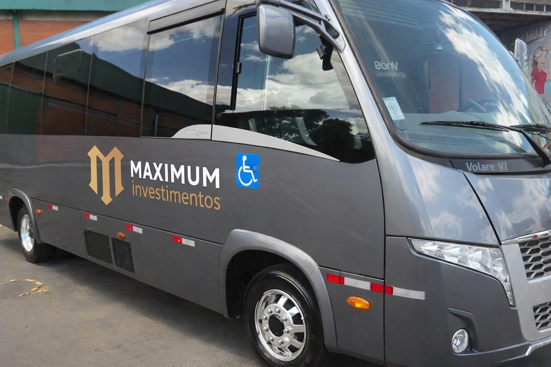 Transporte Escolar e Fretamento - imagem 1